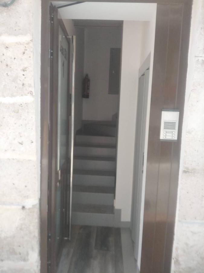 Estudio Con Encanto En Casco Antiguo De Burgos P2 Εξωτερικό φωτογραφία